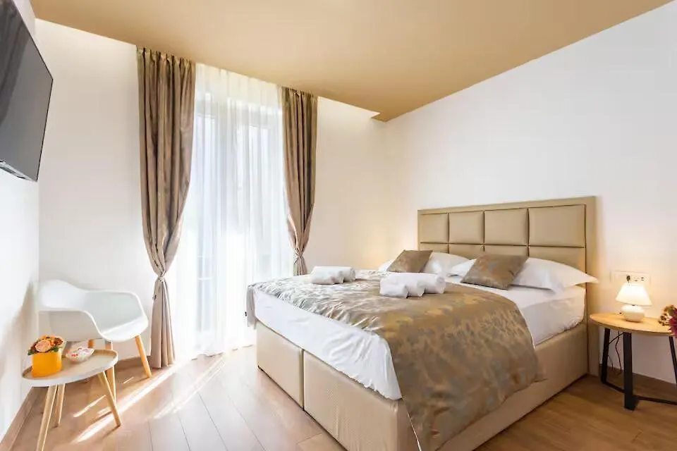 Suite Goldenleaf Villeurbanne